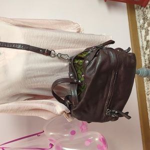 orYany Bag in Pristine Condition.